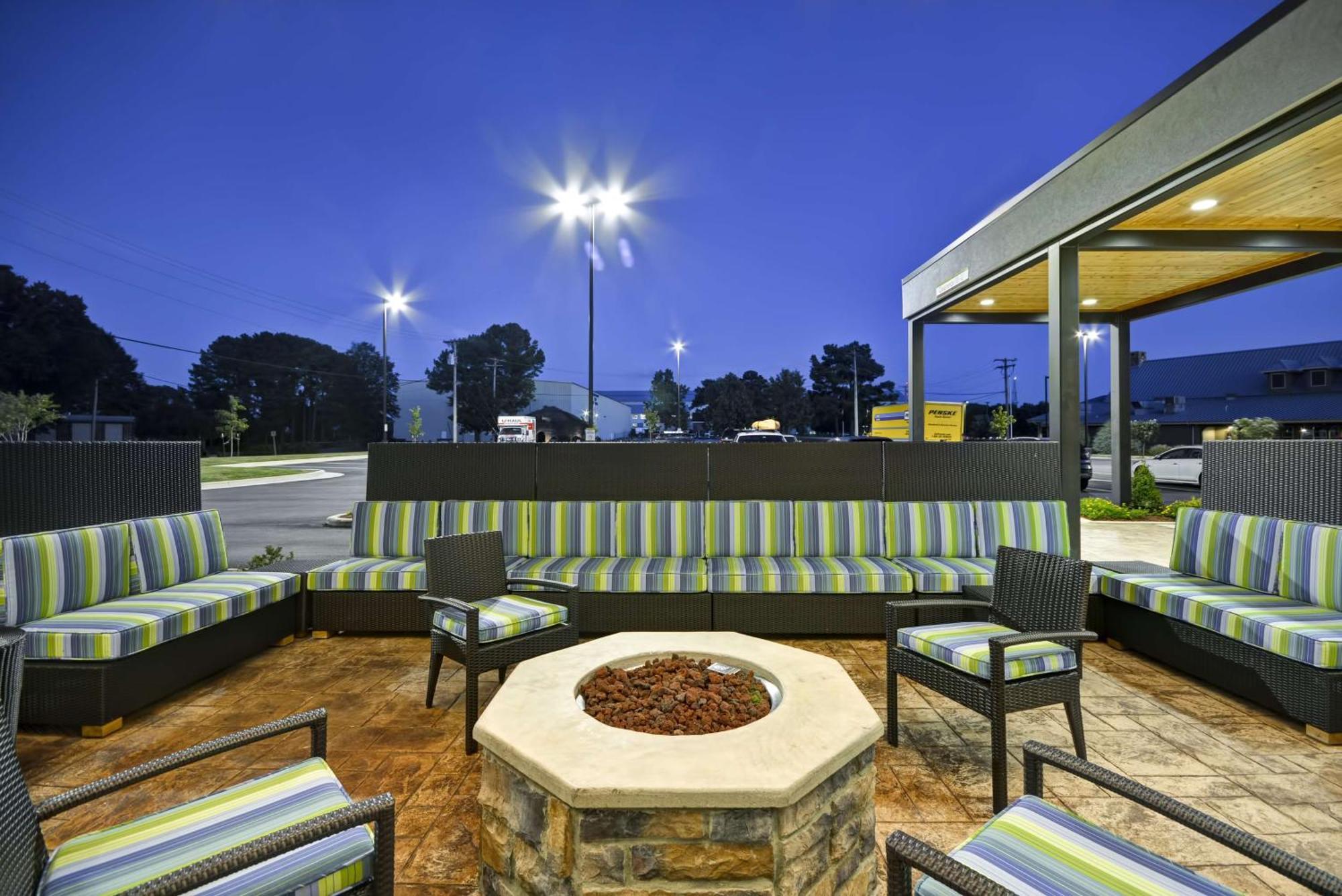 Home2 Suites By Hilton Decatur Ingalls Harbor Exterior foto